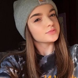 Meet your Posher, Logan