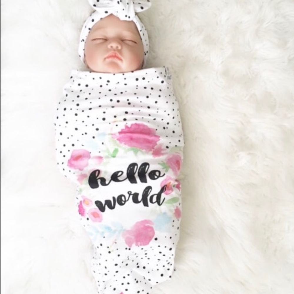 Mint & Arrows Cocoon Swaddle (Fawn & Sage)