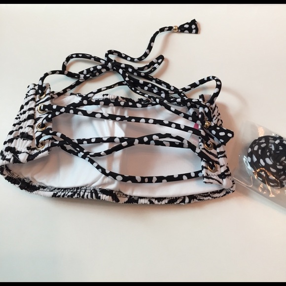 Victoria's Secret bandeau - Picture 2 of 3