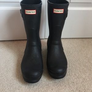 Short black Hunter Boots