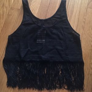 Black cropped tank top