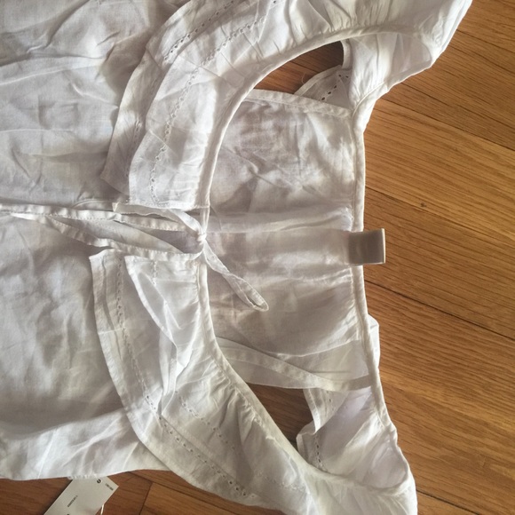 White cap sleeve tank - Picture 2 of 2