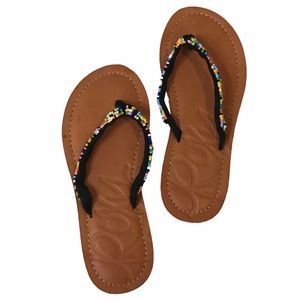 Beautiful Roxy Flip Flops (Size 12)