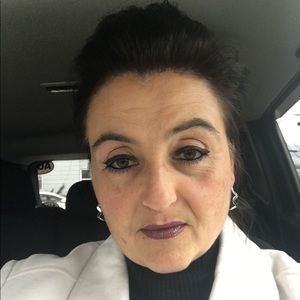 Meet your Posher, Rhona