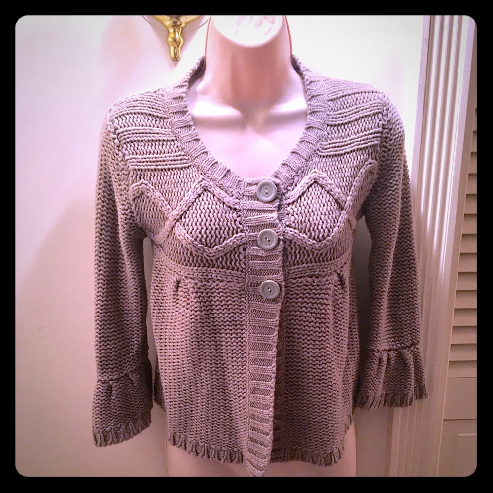 Gray sweater