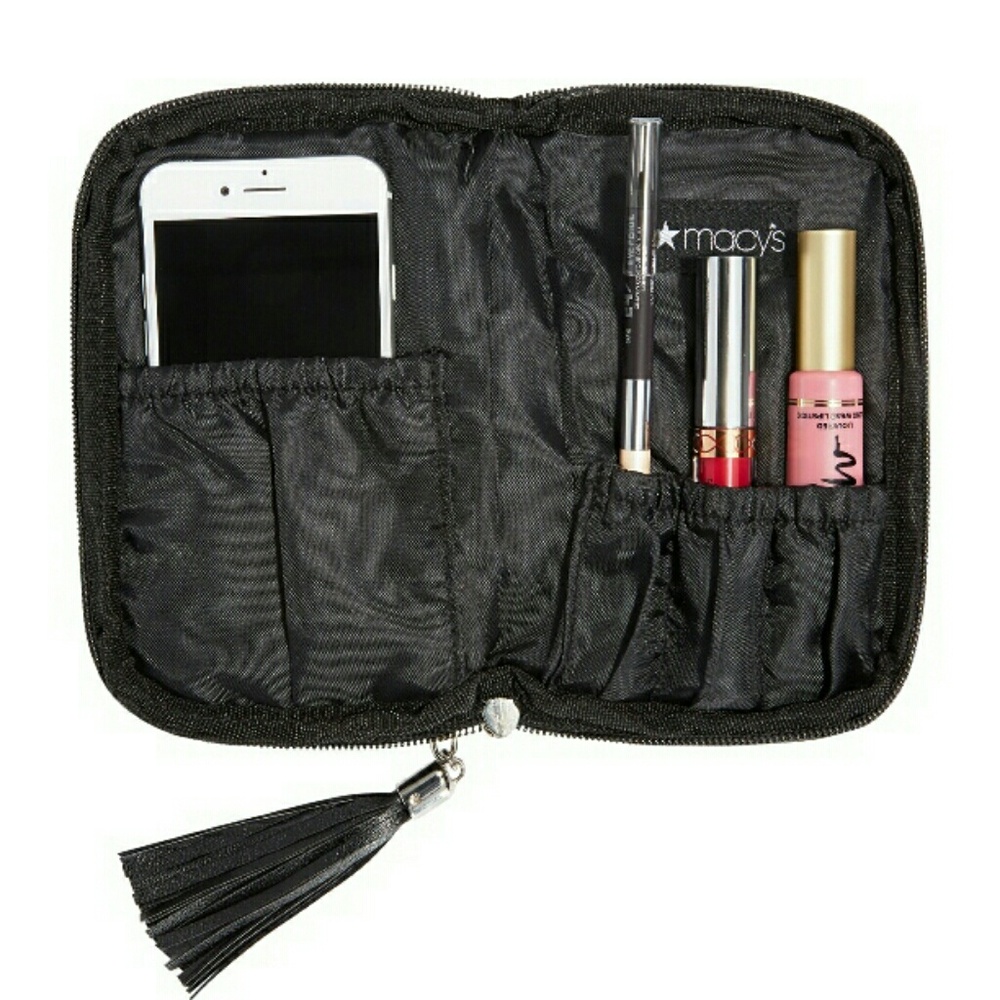 Macy's Cosmetic Pouch - Picture 3 of 6