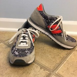 EUC New Balance WL501 shoes