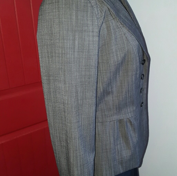 Jacket - Picture 3 of 4