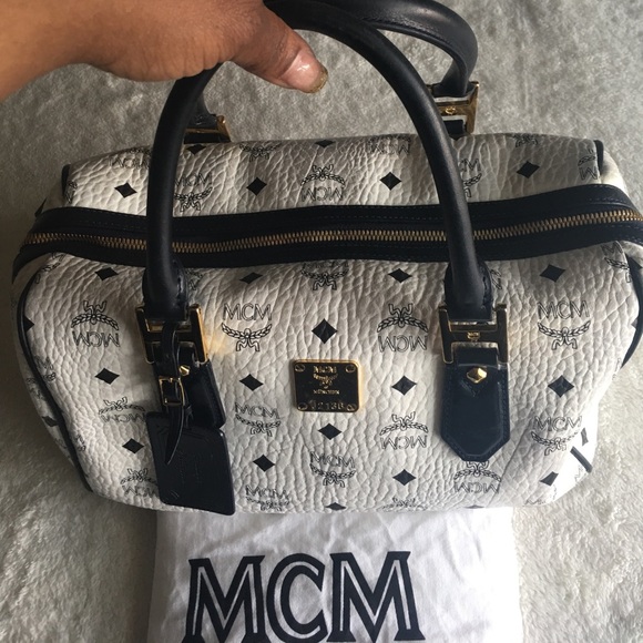 Authentic Classic MCM Handbag - Picture 2 of 8