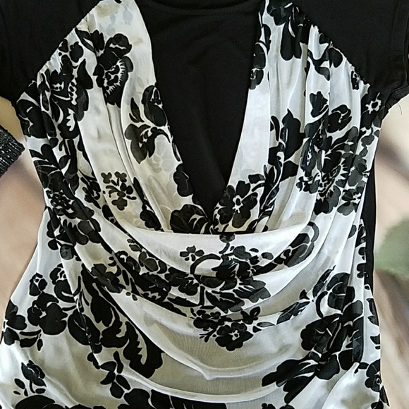 GLORY Draped Top - Picture 2 of 4