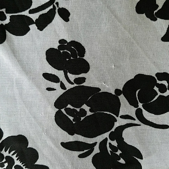 GLORY Draped Top - Picture 4 of 4