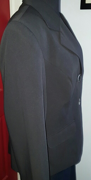 Jacket - Picture 3 of 5