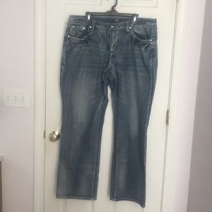 boot cut jeans