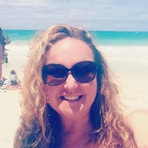 Meet your Posher, Lelia