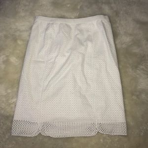 White Elie Tahari skirt.