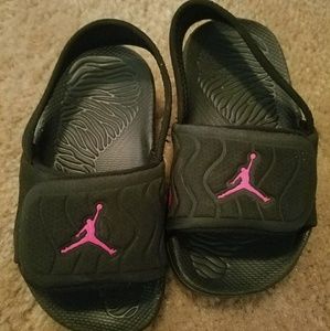 Size 8 jordan sandals