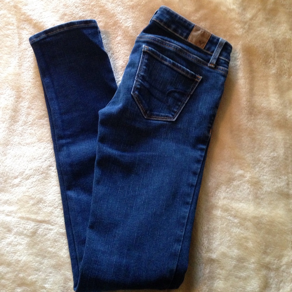 American Eagle Dark Wash Skinny Jeans