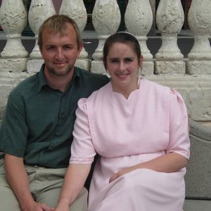 Meet your Posher, Linda