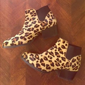 🔥FLASH SALE $20🔥BEAUTIFUL BOOTIES