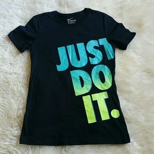 // "Just Do It" black Nike tshirt //