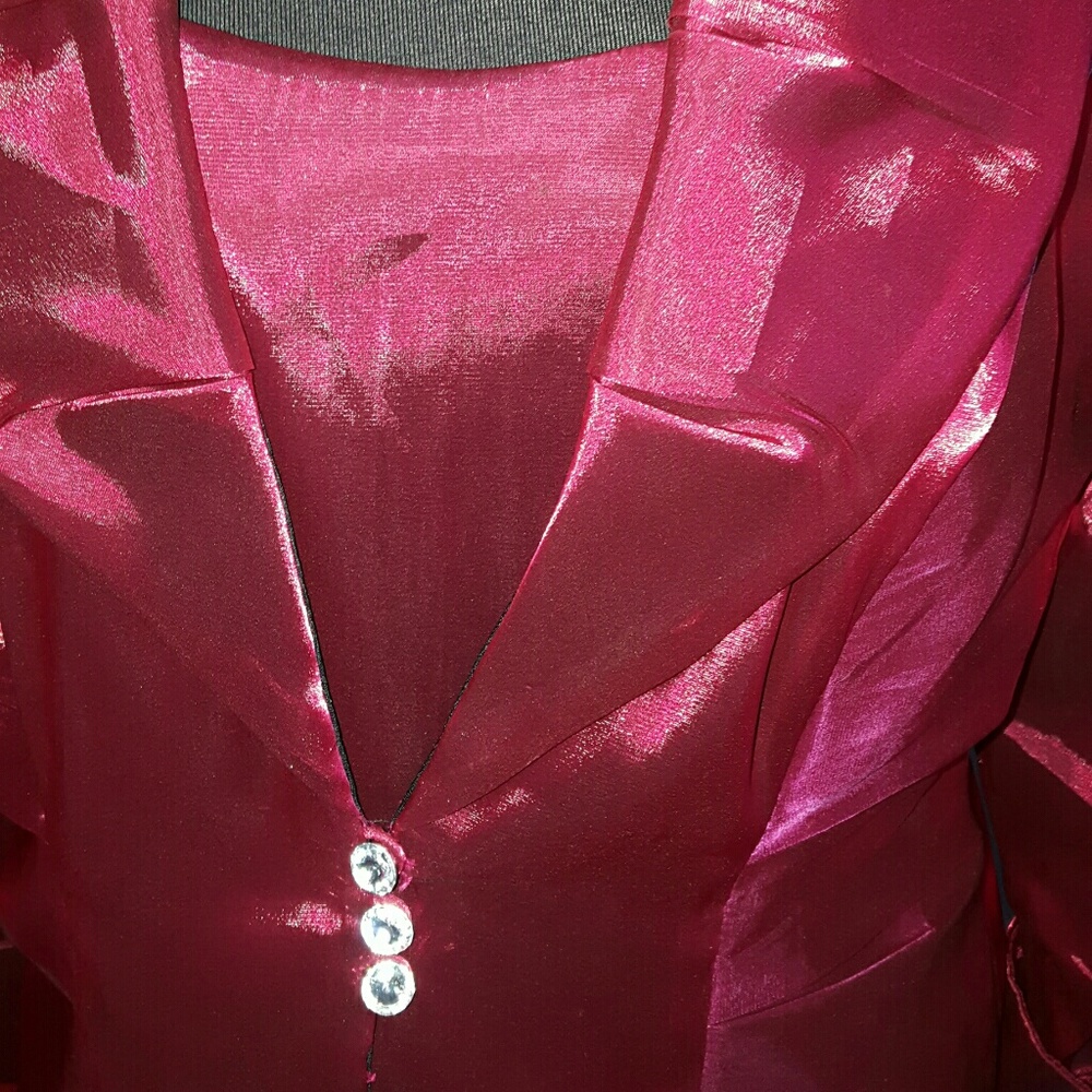 Top - Picture 3 of 5