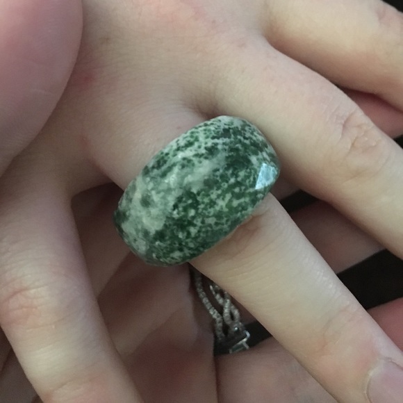 Natural Tree Agate Gemstone Faceted Ring Size 7 - Picture 1 of 2