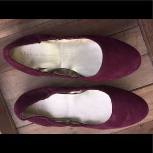 Audrey Brooke flats suede and cute