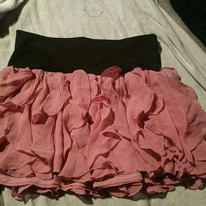 Bebe ruffle skirt