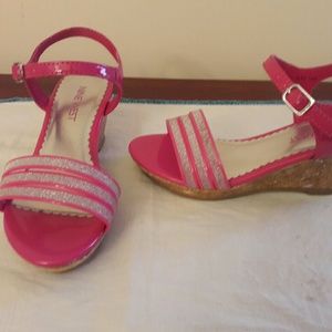 Nine West girls wedges