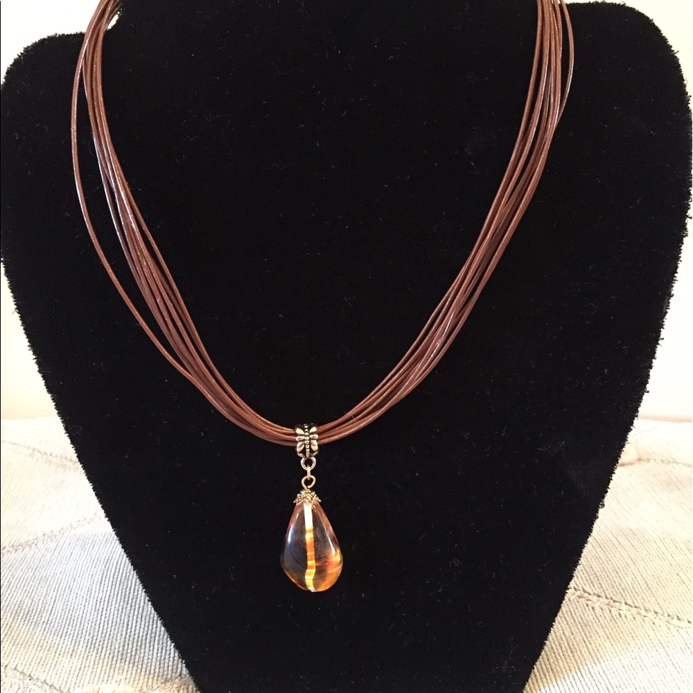 New Lia Sophia Necklace