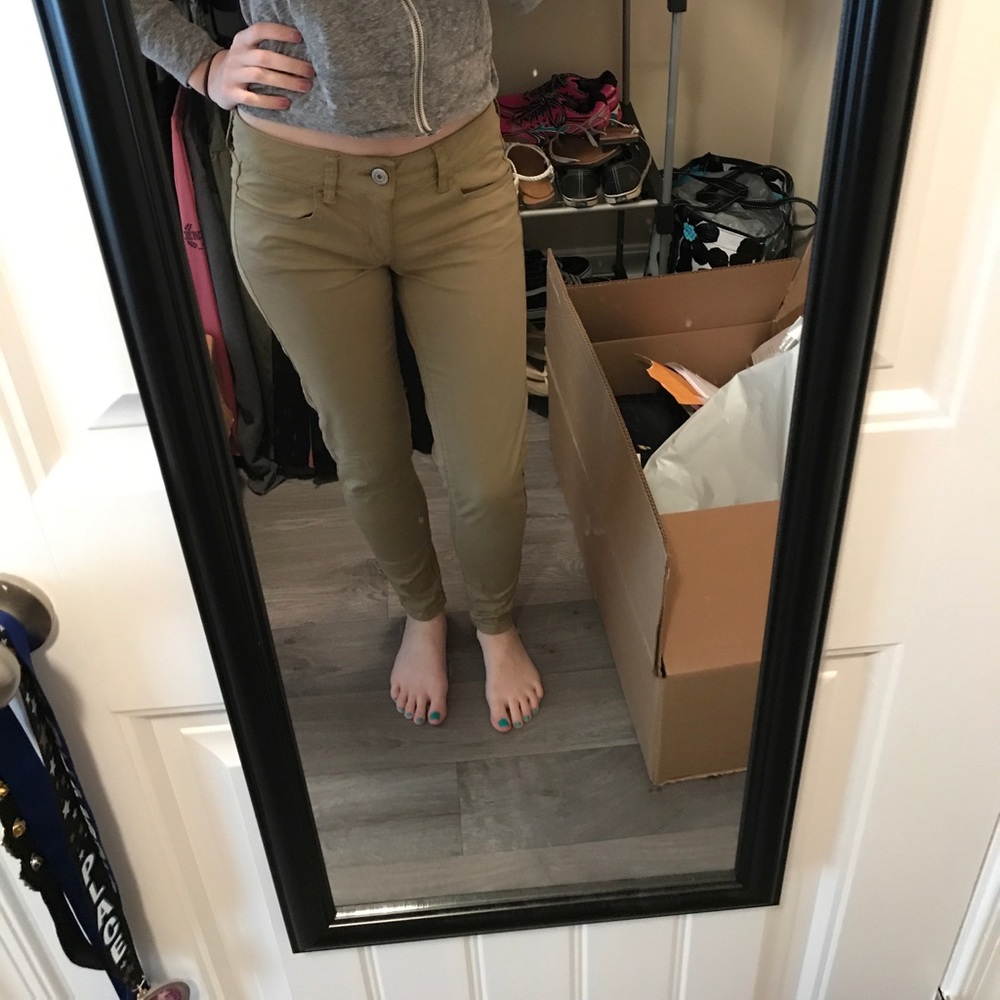 American eagle kakis