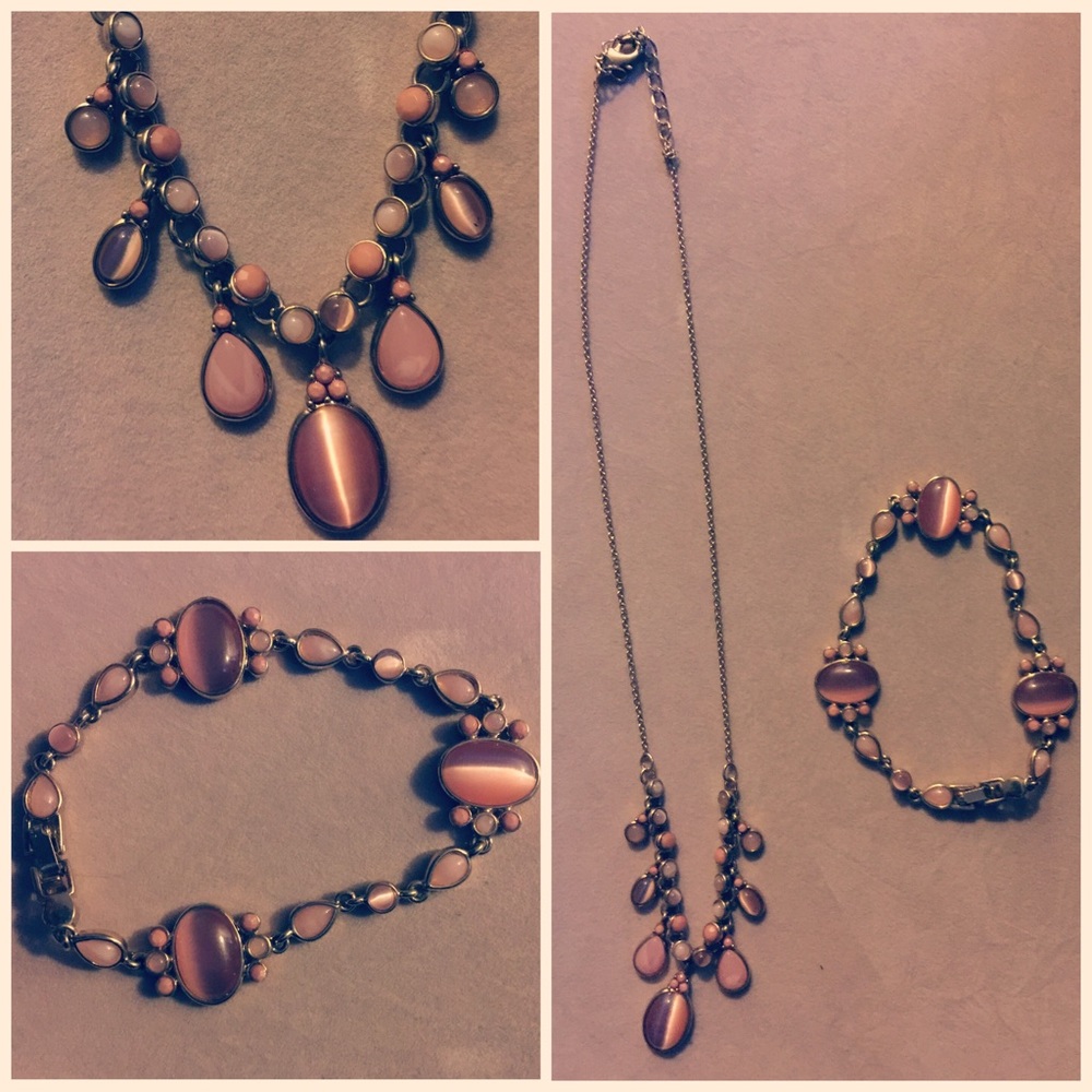 Necklace and bracelet combo