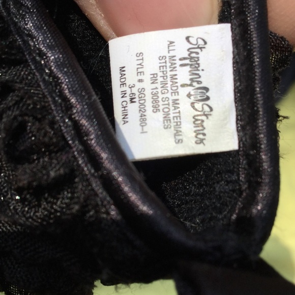 Baby shoe bundle of 2 pair turquoise and blk NWOT - Picture 8 of 8