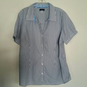 Women's v-neck button down shirt