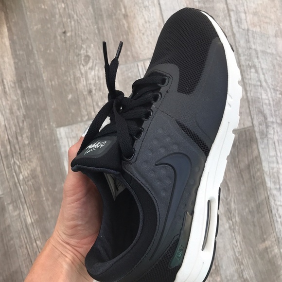 Nike Air Max  🌪new in a box - Picture 6 of 8