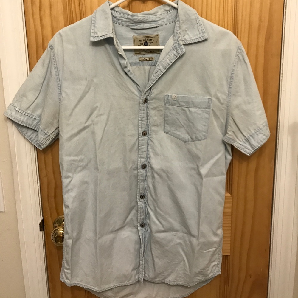The Zara Man Button Down Short Sleeved Shirt