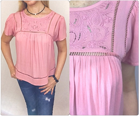 🔵CLEARANCE🔵Chic Crochet Blouse Top Medium - Picture 8 of 8