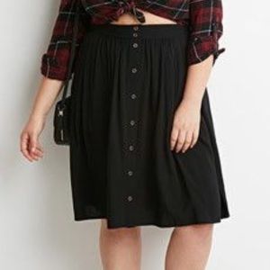 Plus size Button skirt- black