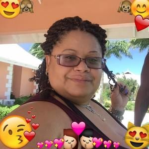 Meet your Posher, Lupe