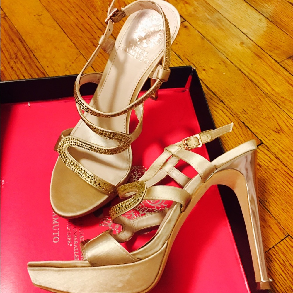 Vince Camuto Rhinestone Party Pumps 7.5