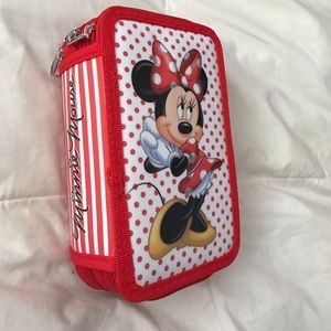 Minnie Mouse coloring pouch