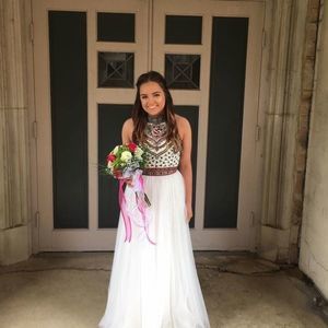 Meet your Posher, Robin