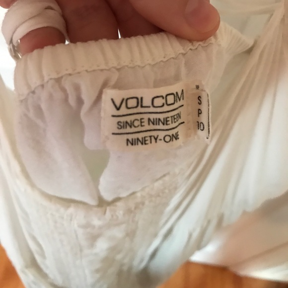 Volcom sundress - Picture 4 of 4