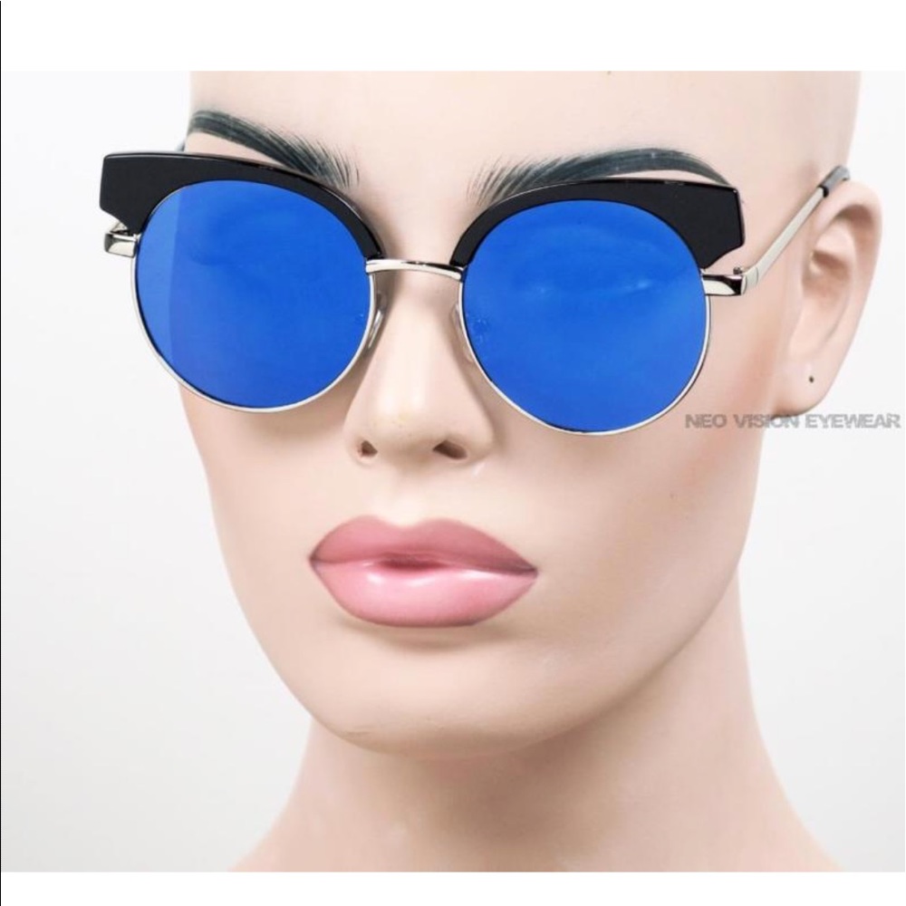 NYS Oversized Metal Cat Eye Round Mirror 🕶