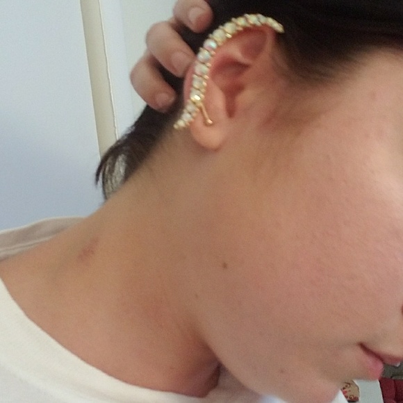 Ear cuff - Picture 3 of 3