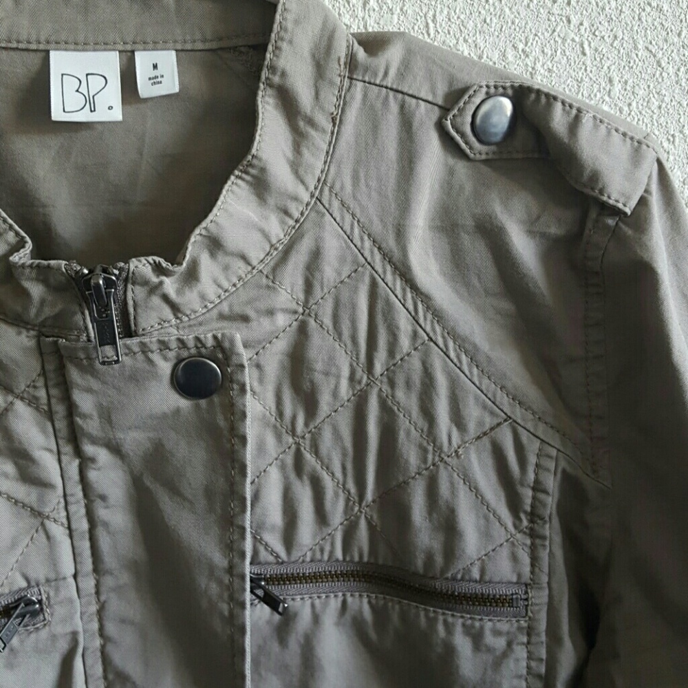 BP bomber jacket - Picture 3 of 4