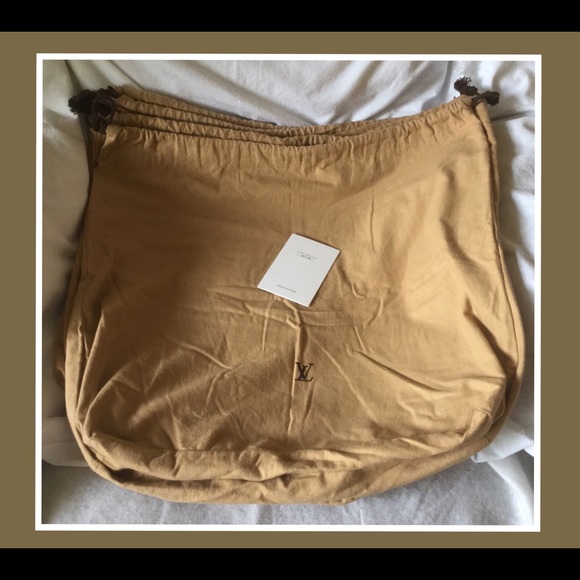 🎈24HrsSALE!!!🎈LV Dust Protector Bag Drawstring - Picture 2 of 2