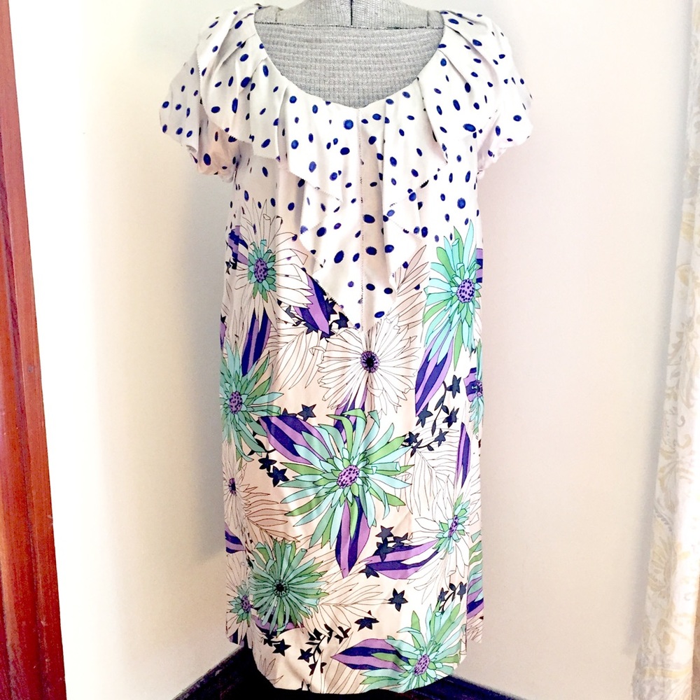 Victor Alfaro Silk Dress Sz 4 Gray Ruffle V-neck