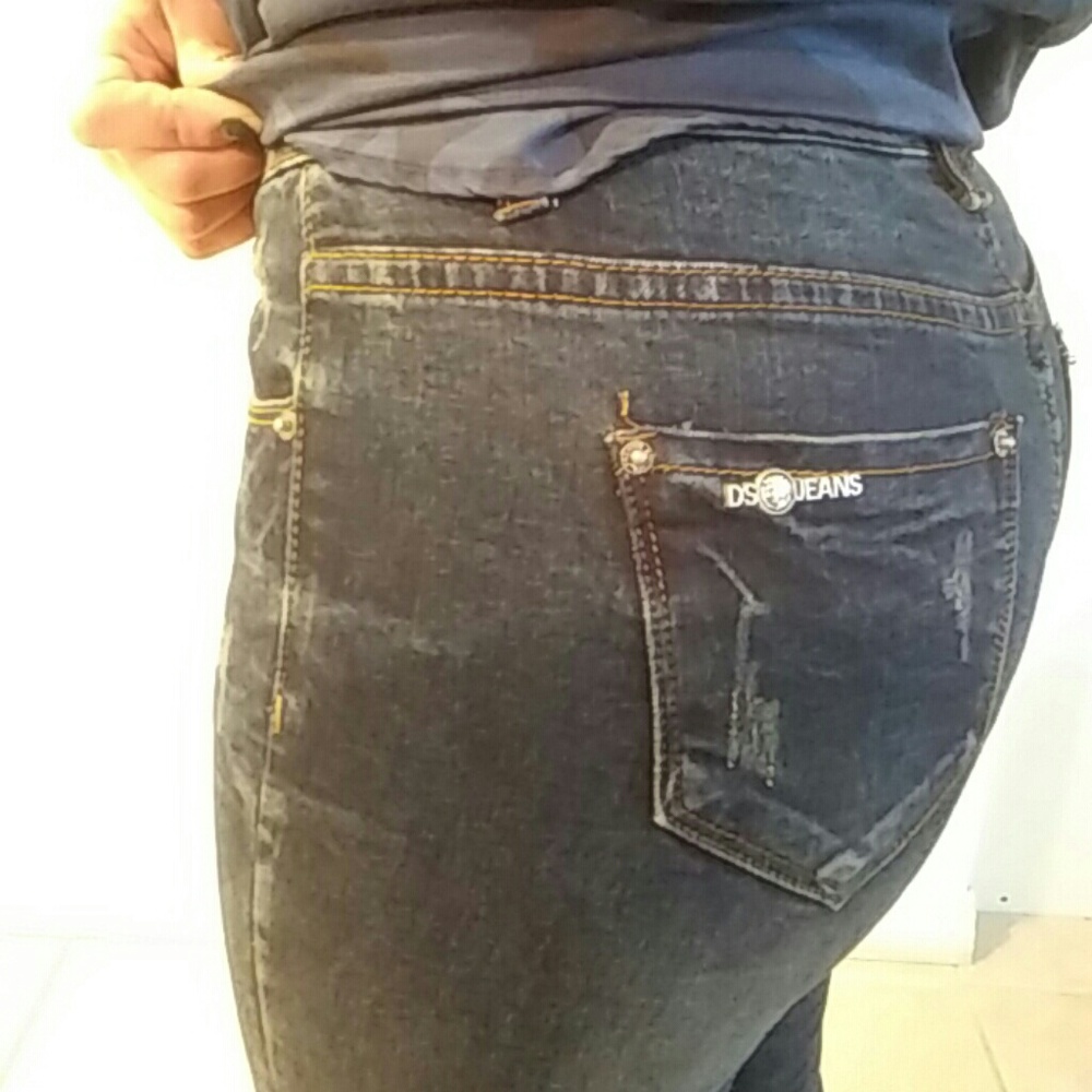 Jean - Picture 4 of 4