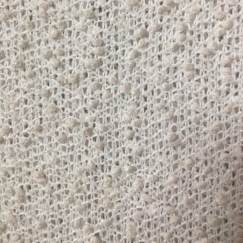 Top - Picture 3 of 4